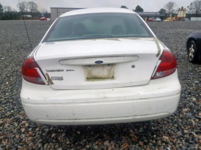 1FAFP56U06A122640 - 2006 FORD TAURUS SEL WHITE photo 9