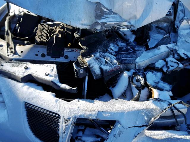 2G2WR524X41196069 - 2004 PONTIAC GRAND PRIX SILVER photo 7