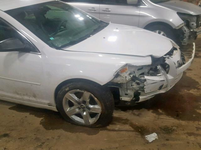 1G1ZB5EB3AF312362 - 2010 CHEVROLET MALIBU LS WHITE photo 9