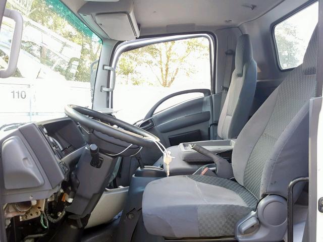 JALC4W163E7000367 - 2014 ISUZU NPR HD WHITE photo 5