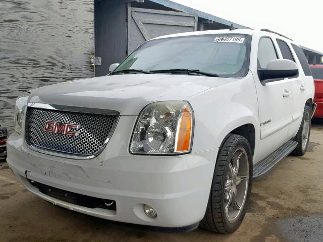 1GKFC13J87R116679 - 2007 GMC YUKON WHITE photo 2