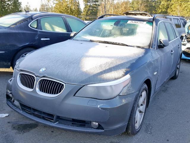 WBANN73566CN03074 - 2006 BMW 530 XIT SILVER photo 2