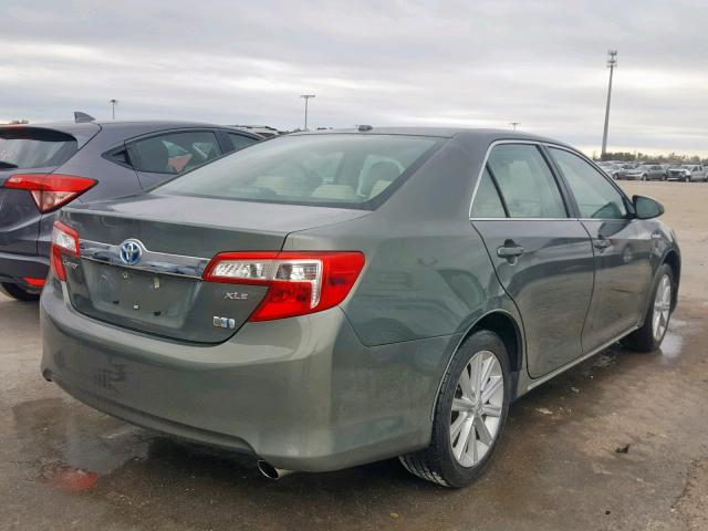 4T1BD1FK9CU031476 - 2012 TOYOTA CAMRY HYBR GREEN photo 4