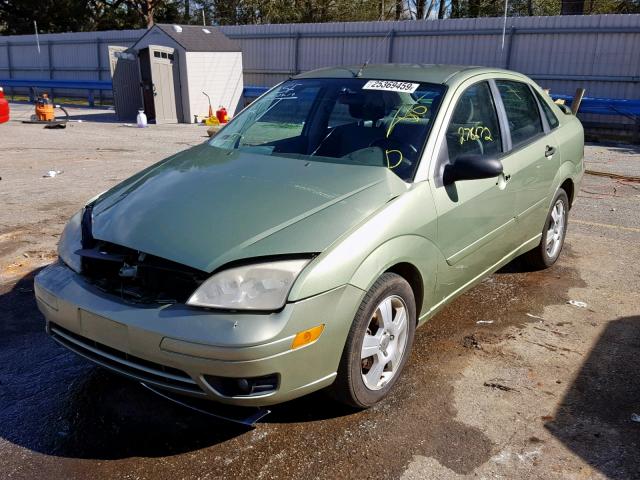 1FAHP34N67W361834 - 2007 FORD FOCUS ZX4 GREEN photo 2