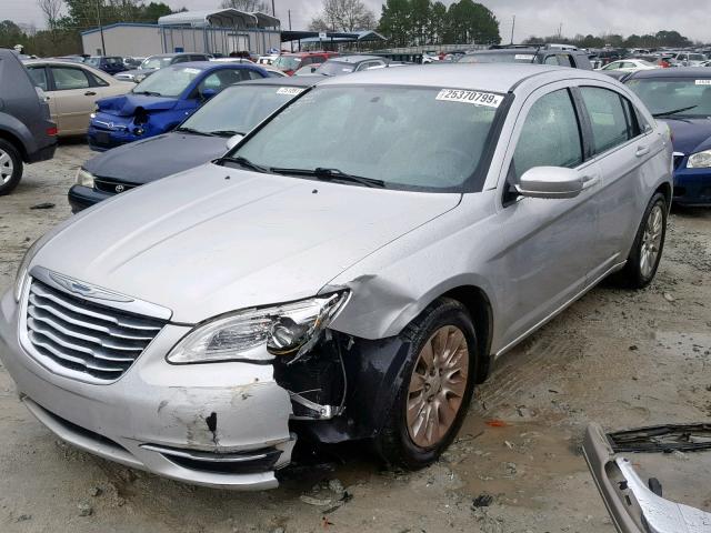 1C3CCBABXCN162813 - 2012 CHRYSLER 200 LX SILVER photo 2