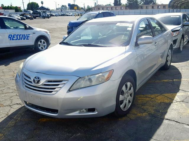 4T1BE46K27U704967 - 2007 TOYOTA CAMRY NEW SILVER photo 2