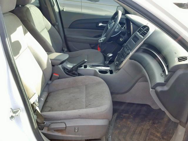 1G11B5SL5EF270891 - 2014 CHEVROLET MALIBU LS WHITE photo 5
