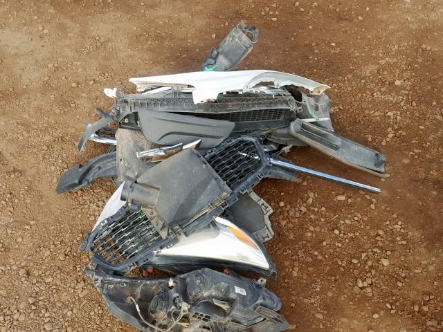 1G11B5SL5EF270891 - 2014 CHEVROLET MALIBU LS WHITE photo 9