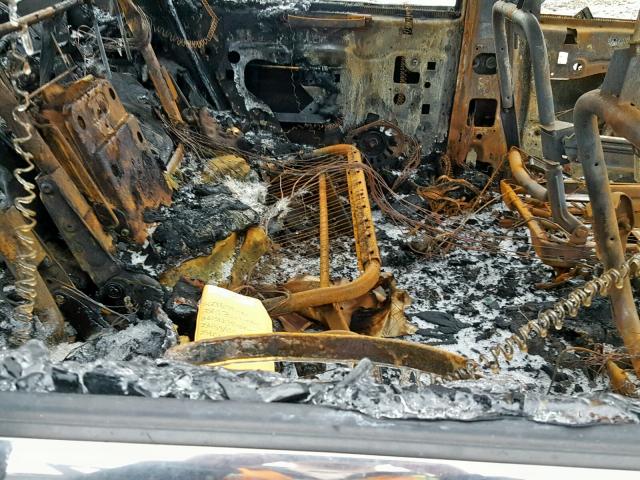 5LMPU28LXXLJ08897 - 1999 LINCOLN NAVIGATOR BURN photo 6