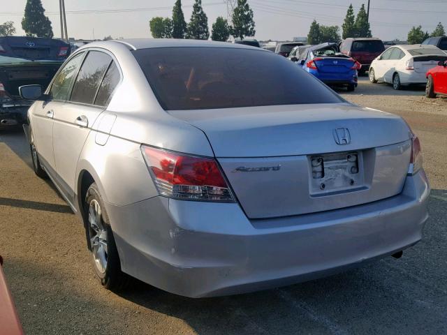 JHMCP264X8C018657 - 2008 HONDA ACCORD LXP SILVER photo 3