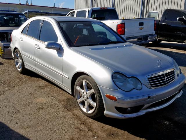 WDBRF52H87F912998 - 2007 MERCEDES-BENZ C 230 SILVER photo 1