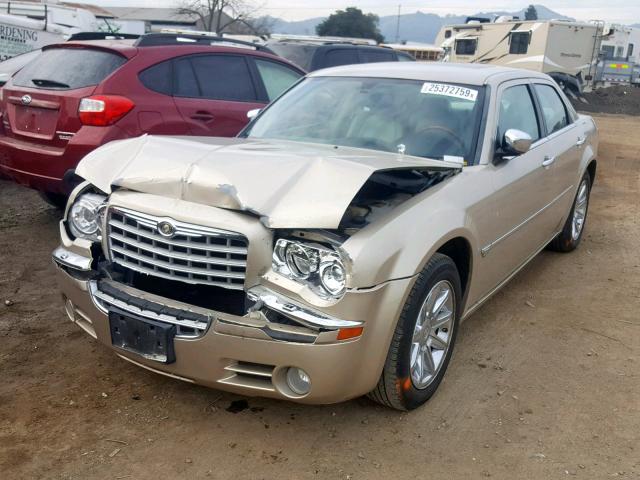 2C3LA63H26H254414 - 2006 CHRYSLER 300C GOLD photo 2