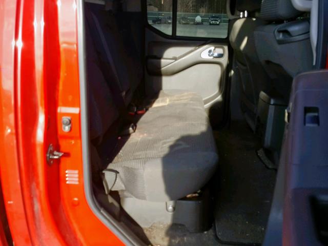 1N6AD07W55C416955 - 2005 NISSAN FRONTIER C RED photo 6