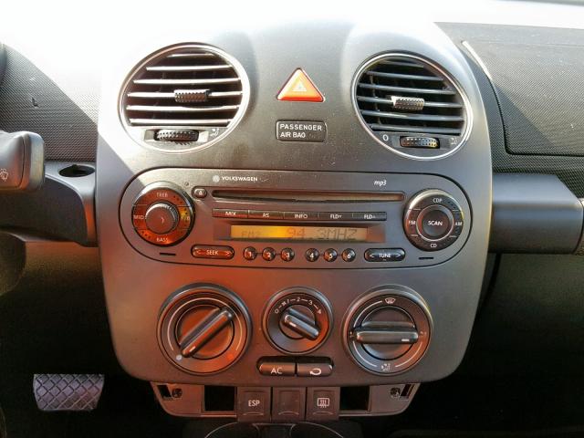 3VWPG3AG6AM020384 - 2010 VOLKSWAGEN NEW BEETLE Gelb Foto 9