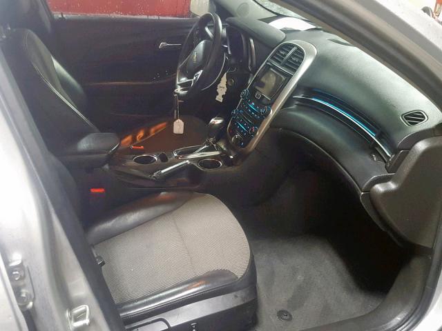 1G11C5SL8FF117548 - 2015 CHEVROLET MALIBU 1LT 银色 照片 5