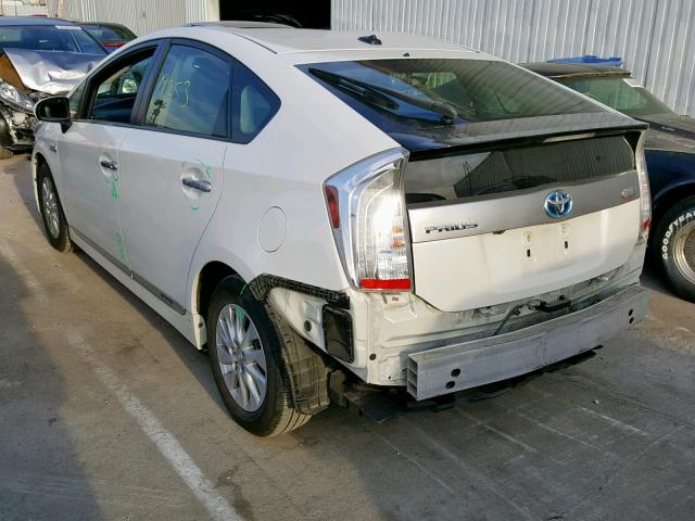 JTDKN3DP3C3015257 - 2012 TOYOTA PRIUS PLUG WHITE photo 3