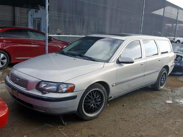 YV1SW58DX21256178 - 2002 VOLVO V70 2.4T GRAY photo 2