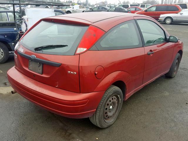 3FAFP31N25R158497 - 2005 FORD FOCUS ZX3 BURGUNDY photo 4