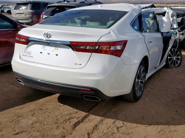 4T1BK1EB3JU274267 - 2018 TOYOTA AVALON XLE WHITE photo 4