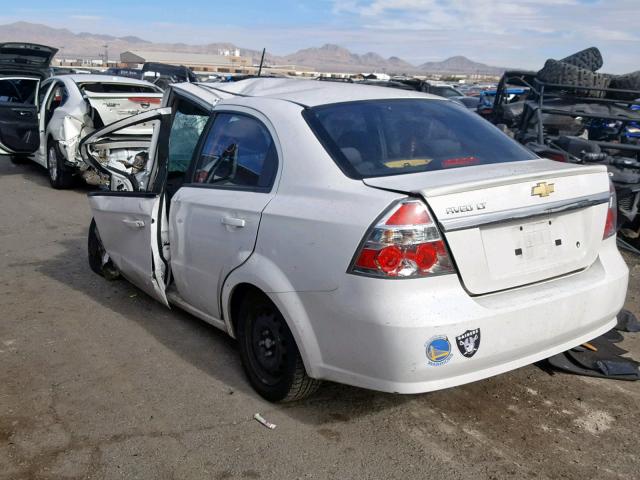 KL1TD56E59B626508 - 2009 CHEVROLET AVEO LS WHITE photo 3