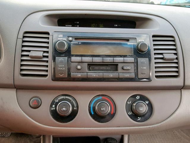 JTDBE32K720040136 - 2002 TOYOTA CAMRY LE WHITE photo 9