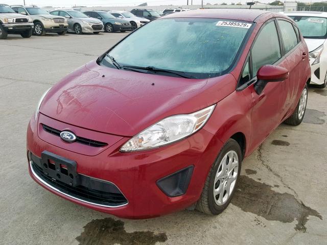 3FADP4EJ3BM200656 - 2011 FORD FIESTA SE BURGUNDY photo 2