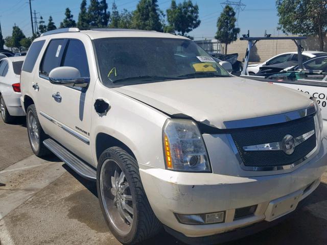 1GYFK63858R196981 - 2008 CADILLAC ESCALADE L WHITE photo 1