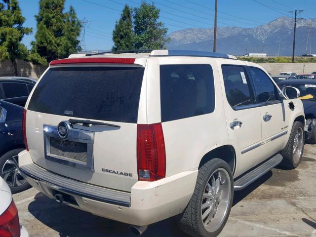 1GYFK63858R196981 - 2008 CADILLAC ESCALADE L WHITE photo 4