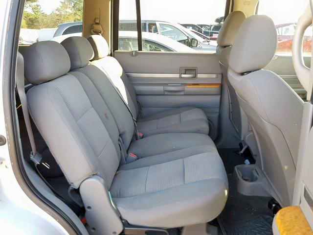 1A8HX58P07F535150 - 2007 CHRYSLER ASPEN LIMI SILVER photo 6