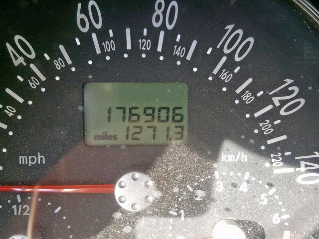 3VWCC21C3YM474006 - 2000 VOLKSWAGEN NEW BEETLE Silber Foto 8