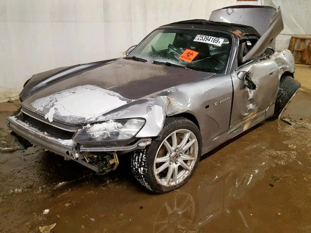 JHMAP114X1T000769 - 2001 HONDA S2000 SILVER photo 2