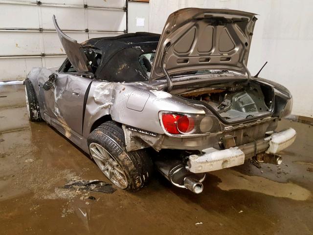 JHMAP114X1T000769 - 2001 HONDA S2000 SILVER photo 3