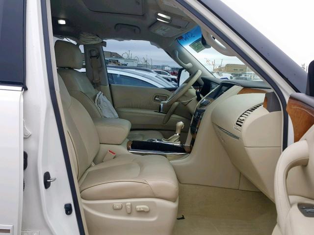 JN8AZ2NF4D9531114 - 2013 INFINITI QX56 WHITE photo 5