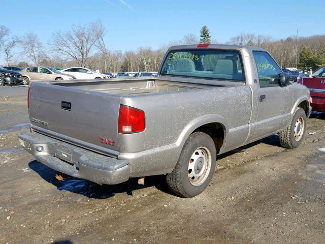 1GTCT14X8WK521837 - 1998 GMC SONOMA SILVER photo 4