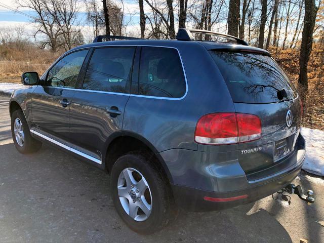 WVGBC67L04D009553 - 2004 VOLKSWAGEN TOUAREG 3. GRAY photo 4