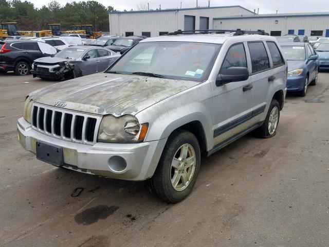 1J8GR48K05C715473 - 2005 JEEP GRAND CHER SILVER photo 2