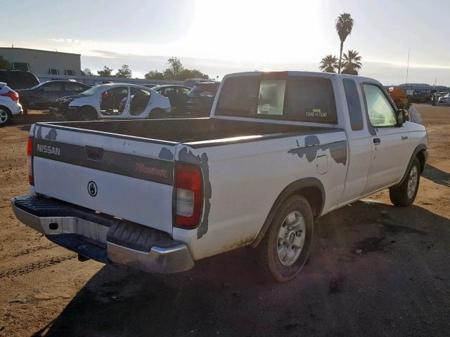 1N6DD26S1XC313882 - 1999 NISSAN FRONTIER K WHITE photo 4