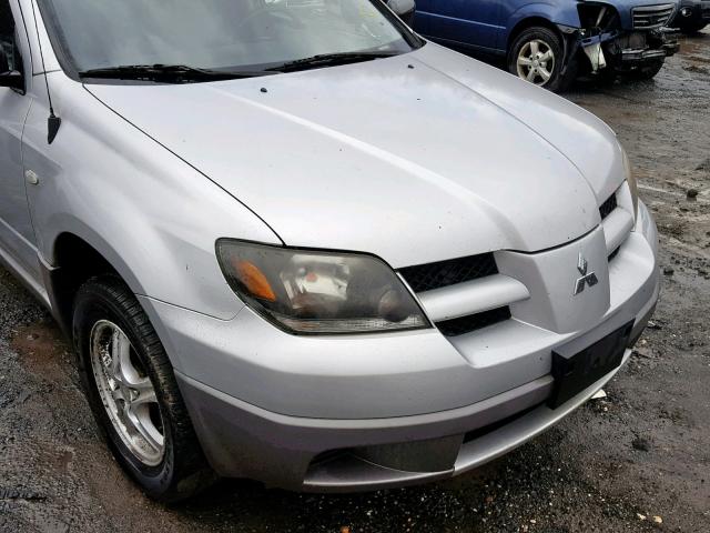 JA4LZ31G53U118469 - 2003 MITSUBISHI OUTLANDER SILVER photo 9