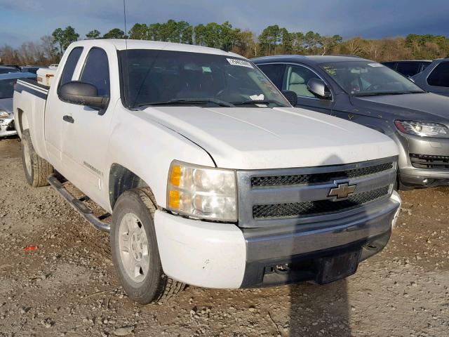 1GCEC19C58Z137815 - 2008 CHEVROLET SILVERADO WHITE photo 1