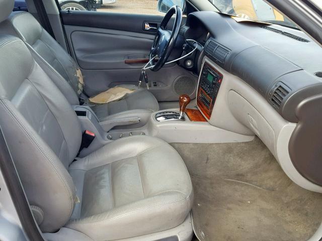 WVWRH63B94P043314 - 2004 VOLKSWAGEN PASSAT GLX 银色 照片 5