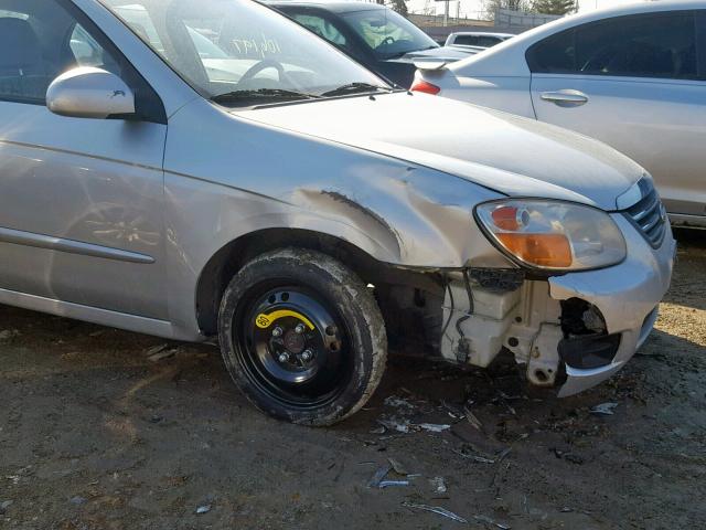 KNAFE121885500426 - 2008 KIA SPECTRA EX SILVER photo 9