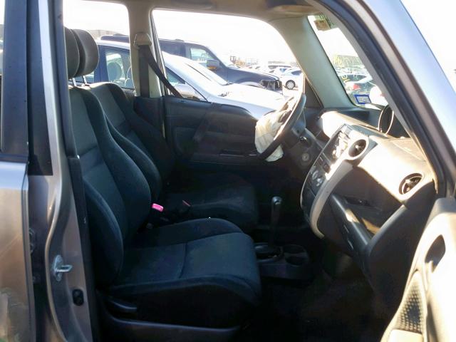 JTLKT324X64065669 - 2006 TOYOTA SCION XB ნაცრისფერი ფოტო 5