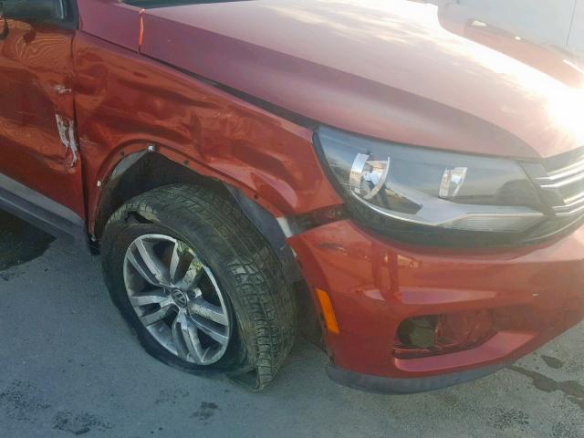 WVGBV3AXXDW076945 - 2013 VOLKSWAGEN TIGUAN S RED photo 9