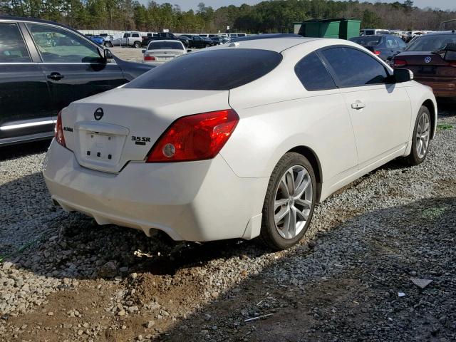 1N4BL2EP8AC150753 - 2010 NISSAN ALTIMA SR WHITE photo 4