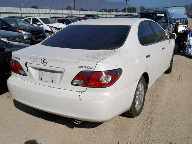 JTHBF30G625004290 - 2002 LEXUS ES 300 WHITE photo 4