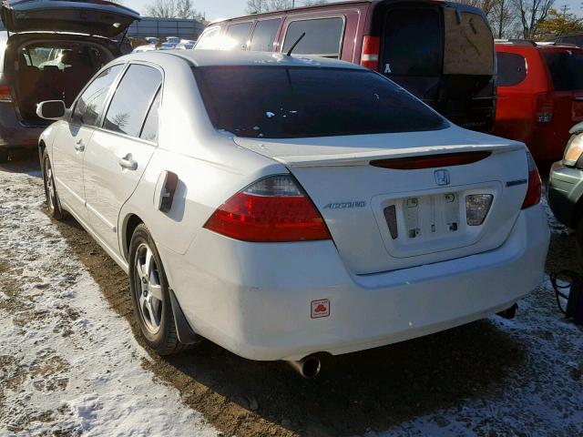 JHMCN36466C001279 - 2006 HONDA ACCORD HYB WHITE photo 3