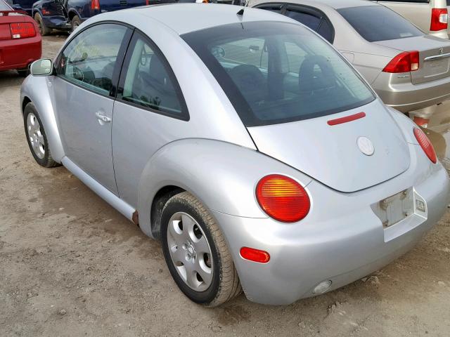 3VWCP21C62M438970 - 2002 VOLKSWAGEN NEW BEETLE Gümüş foto 3