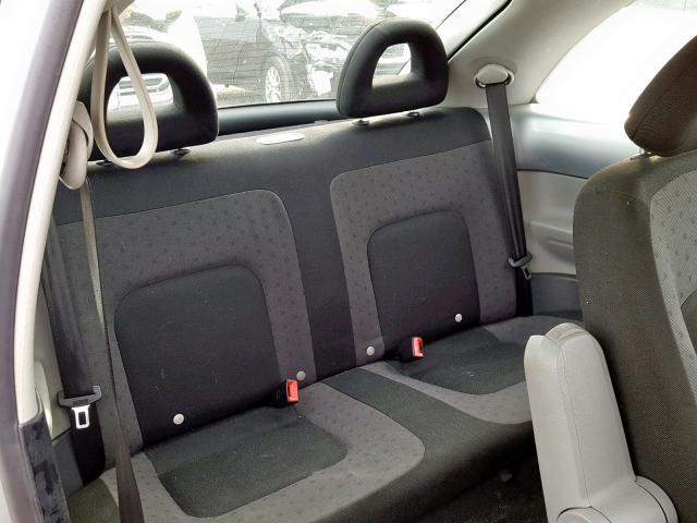 3VWCP21C62M438970 - 2002 VOLKSWAGEN NEW BEETLE Gümüş foto 6