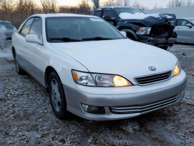 JT8BF28G410323097 - 2001 LEXUS ES 300 WHITE photo 1