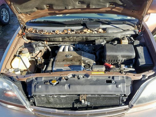 JT6HF10U1X0067301 - 1999 LEXUS RX 300 GOLD photo 7